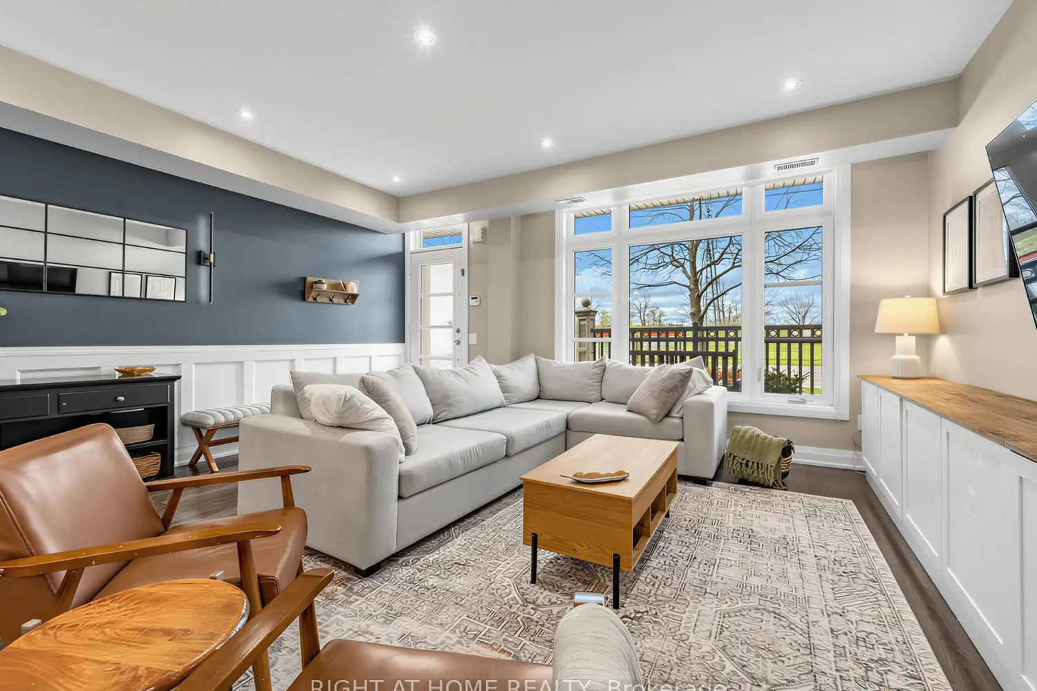 Additional image 6 of 8177 Kipling Avenue 61