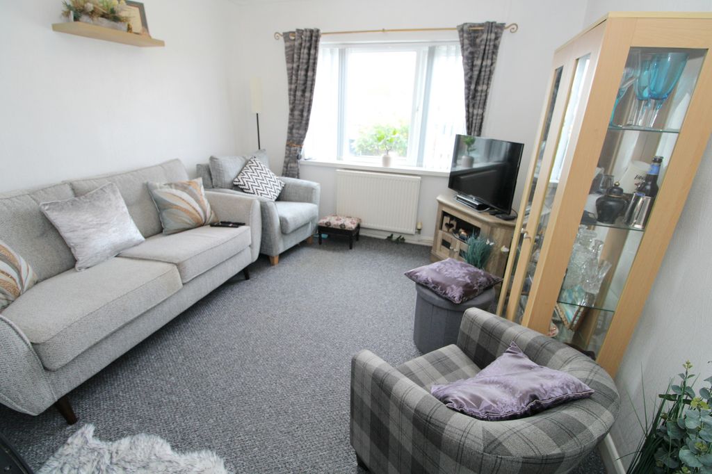 Additional image 6 of 2 bed bungalow for saleArnold Gardens, Kinmel Bay LL18