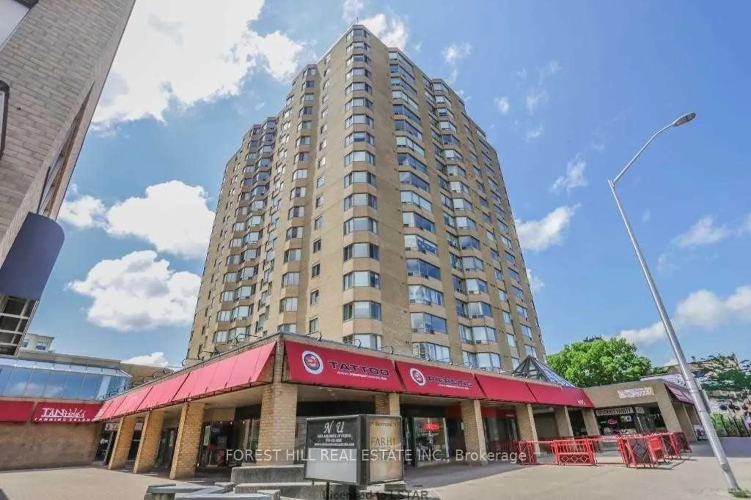 695 Richmond Street 1111