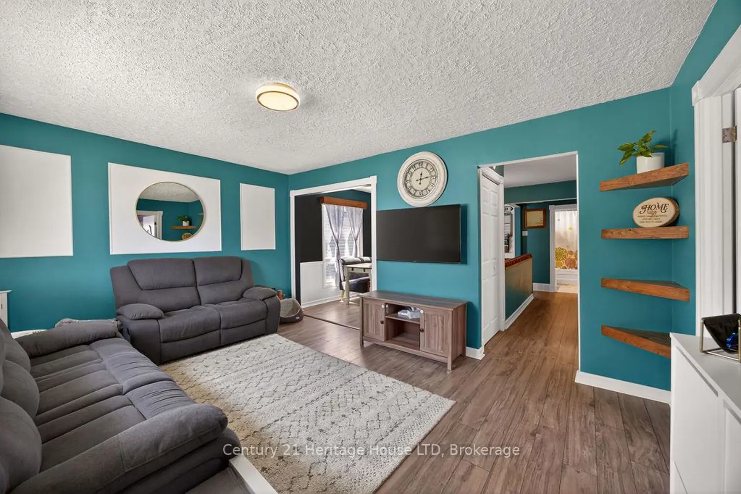 Additional image 4 of 211 Grantham Avenue