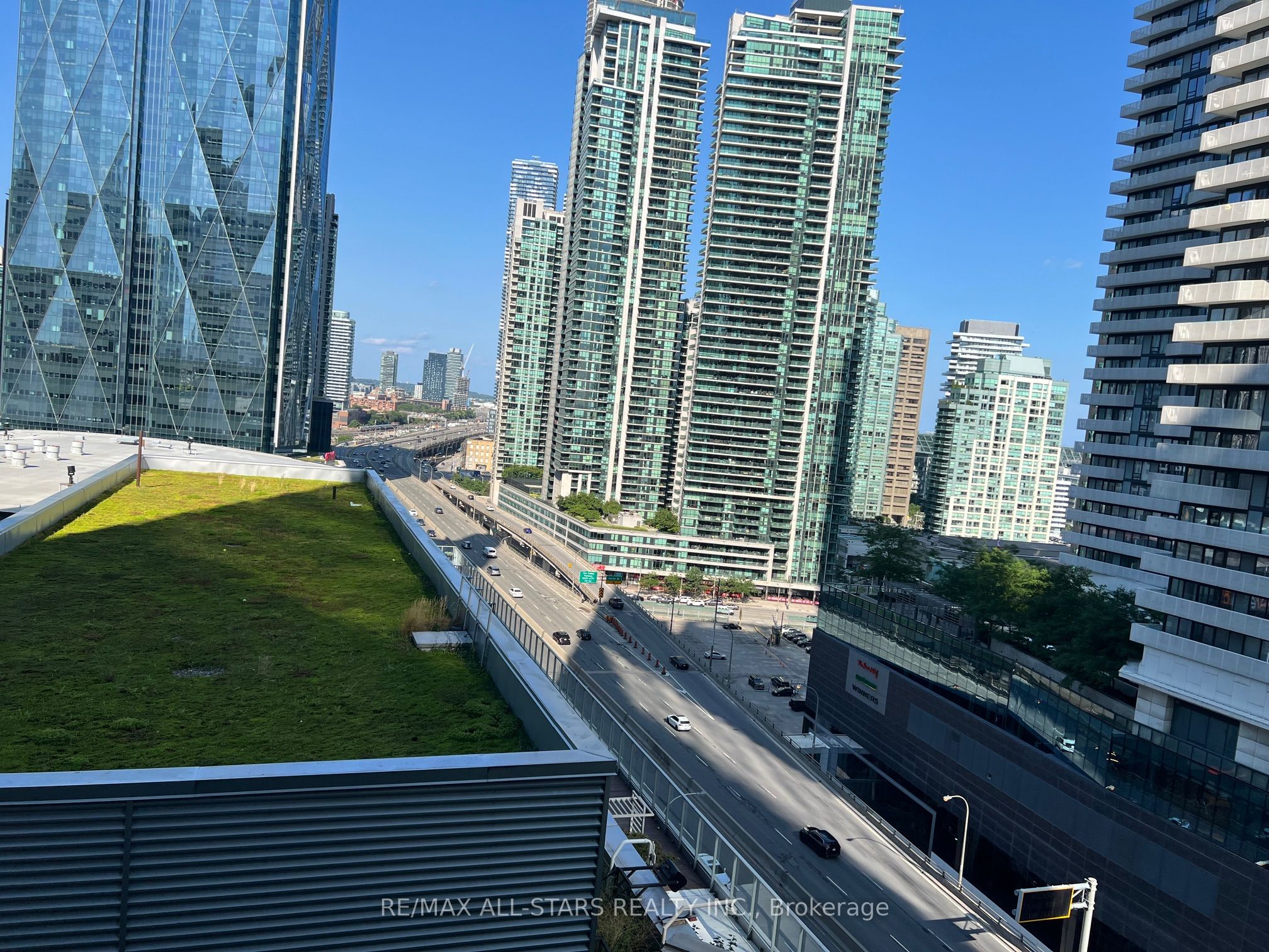 Additional image 3 of 1306-55 Bremner Boulevard, Toronto, ON, M5J 0A6