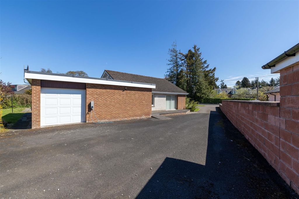 Additional image 27 of 4 bed detached bungalow to rentHeughfield Road, Bridge Of Earn PH2
