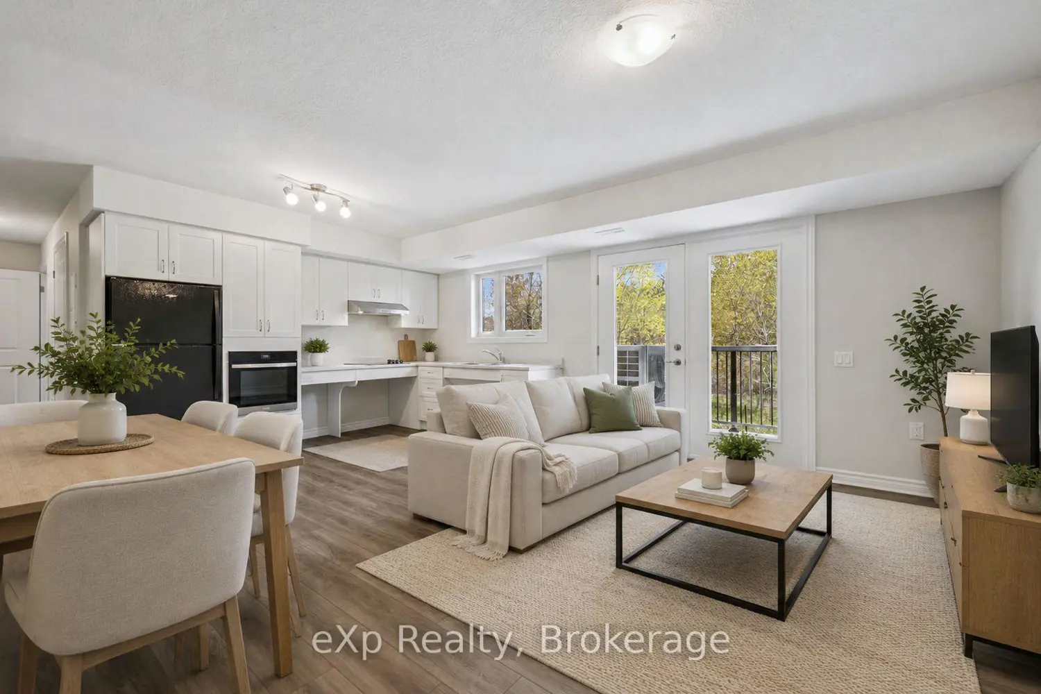465 Garafraxa Street 10
