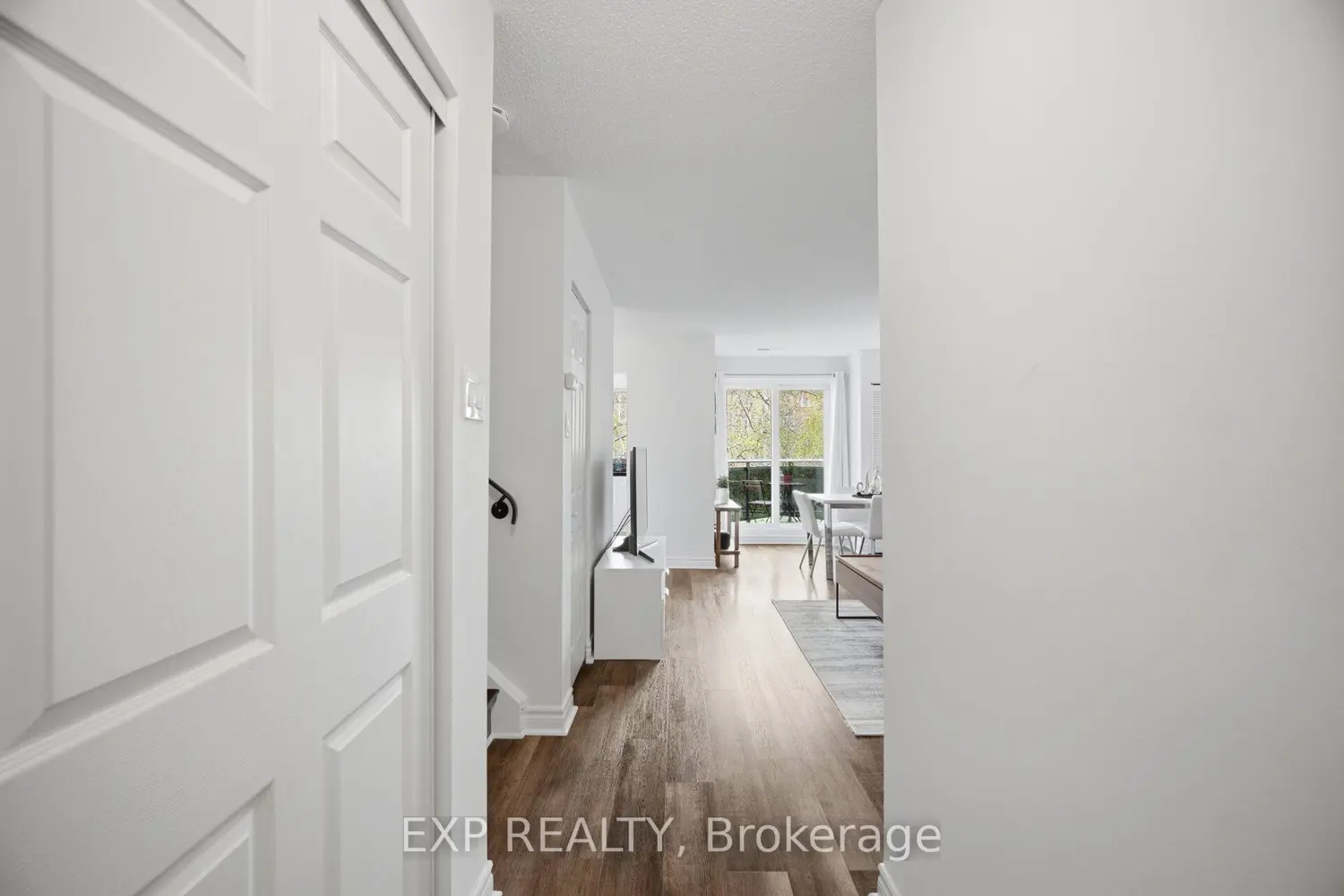 Additional image 8 of 2001 Bonnymede Drive 48