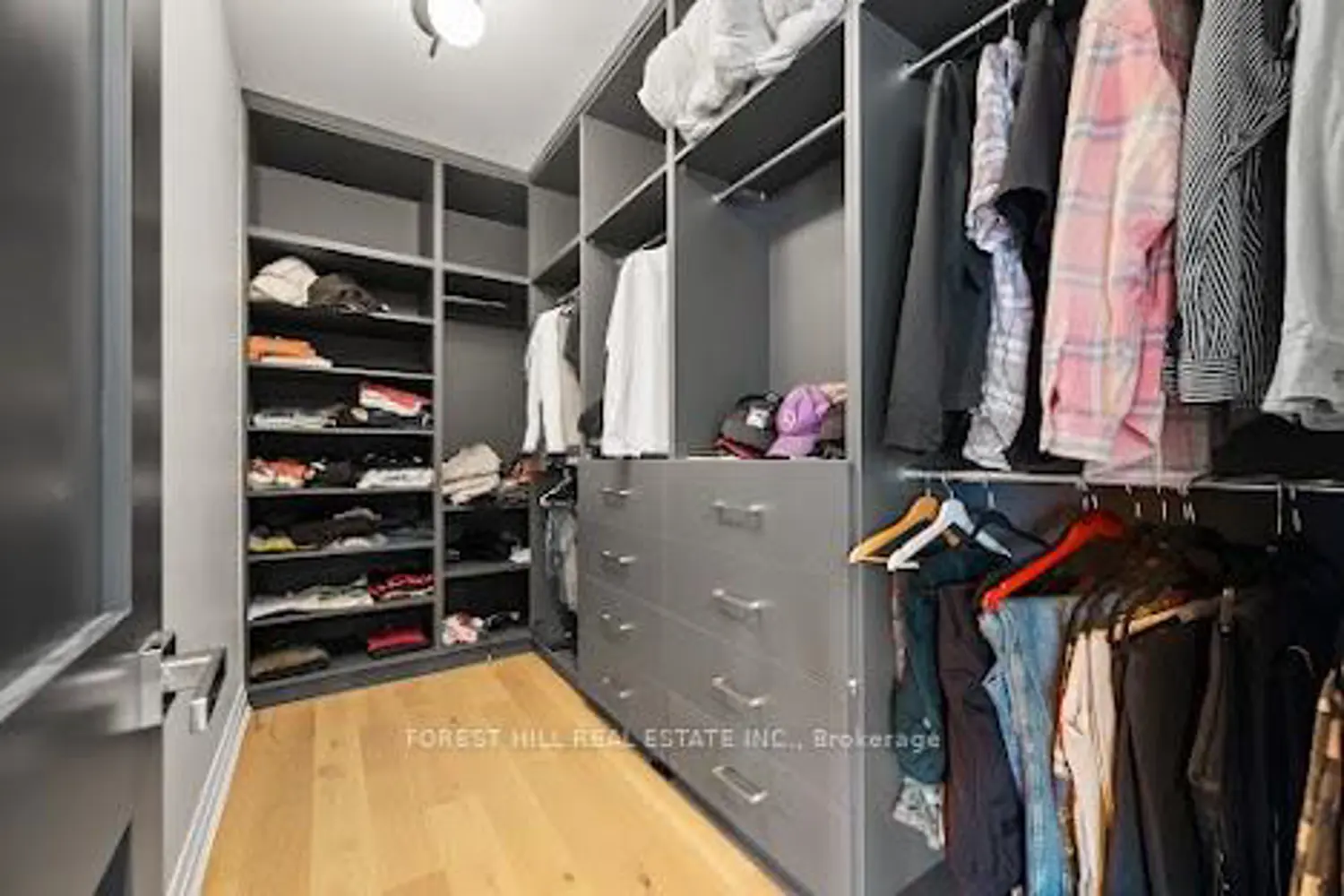 Additional image 9 of 2540 St Clair Avenue