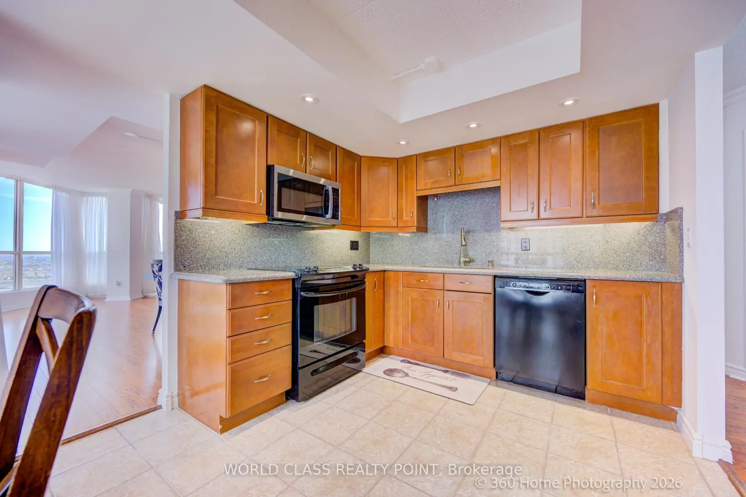 Additional image 4 of 55 Kingsbridge Garden Circle 1811
