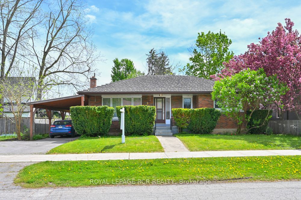 3 Sullivan Drive, New Tecumseth, ON, L0G 1W0