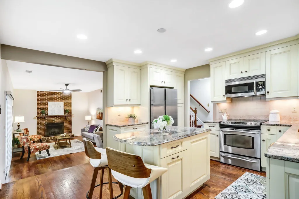 Additional image 8 of 302 Bostwick Lane, Gaithersburg, MD 20878