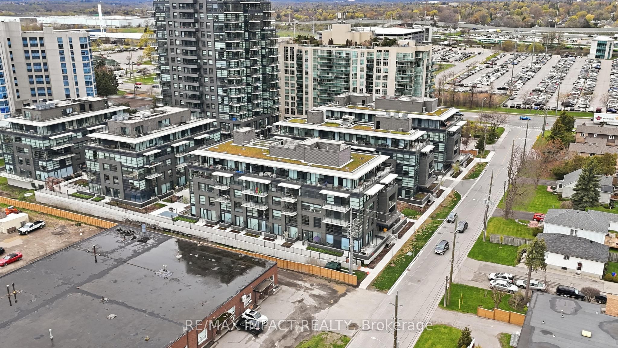Additional image 6 of 522-1614 Charles Street, Whitby, ON, L1N 0P4