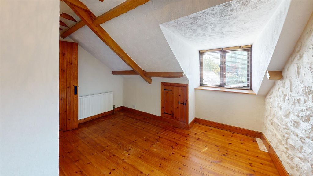 4 bed barn conversion to rentLlysworney, Cowbridge CF71 photo 5