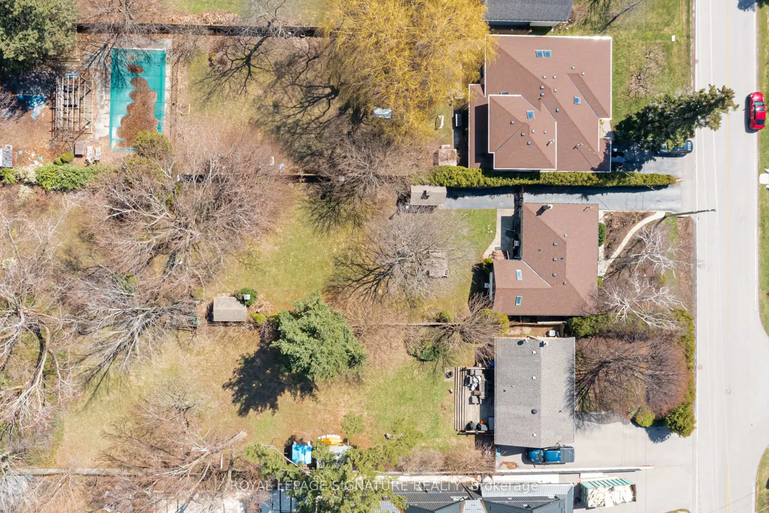 Additional image 17 of 411 Maplehurst Avenue