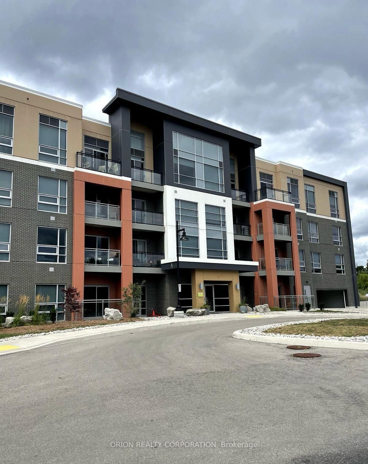 324-4040 Upper Middle Road, Burlington, ON, L7M 0H2