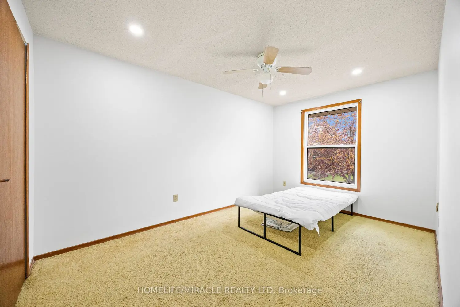 Additional image 15 of 1250 Jalna Boulevard 8