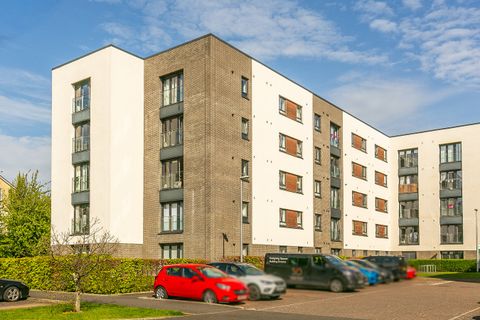 Arneil Drive, Edinburgh EH5