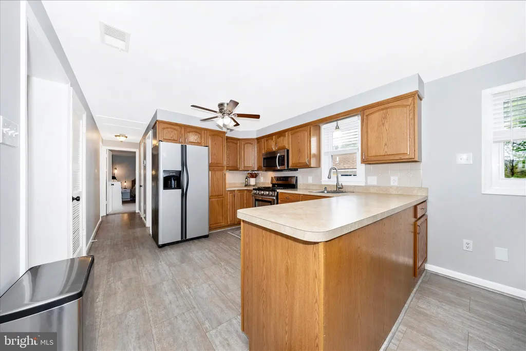 Additional image 10 of 98 Summers Drive, Middletown, MD 21769