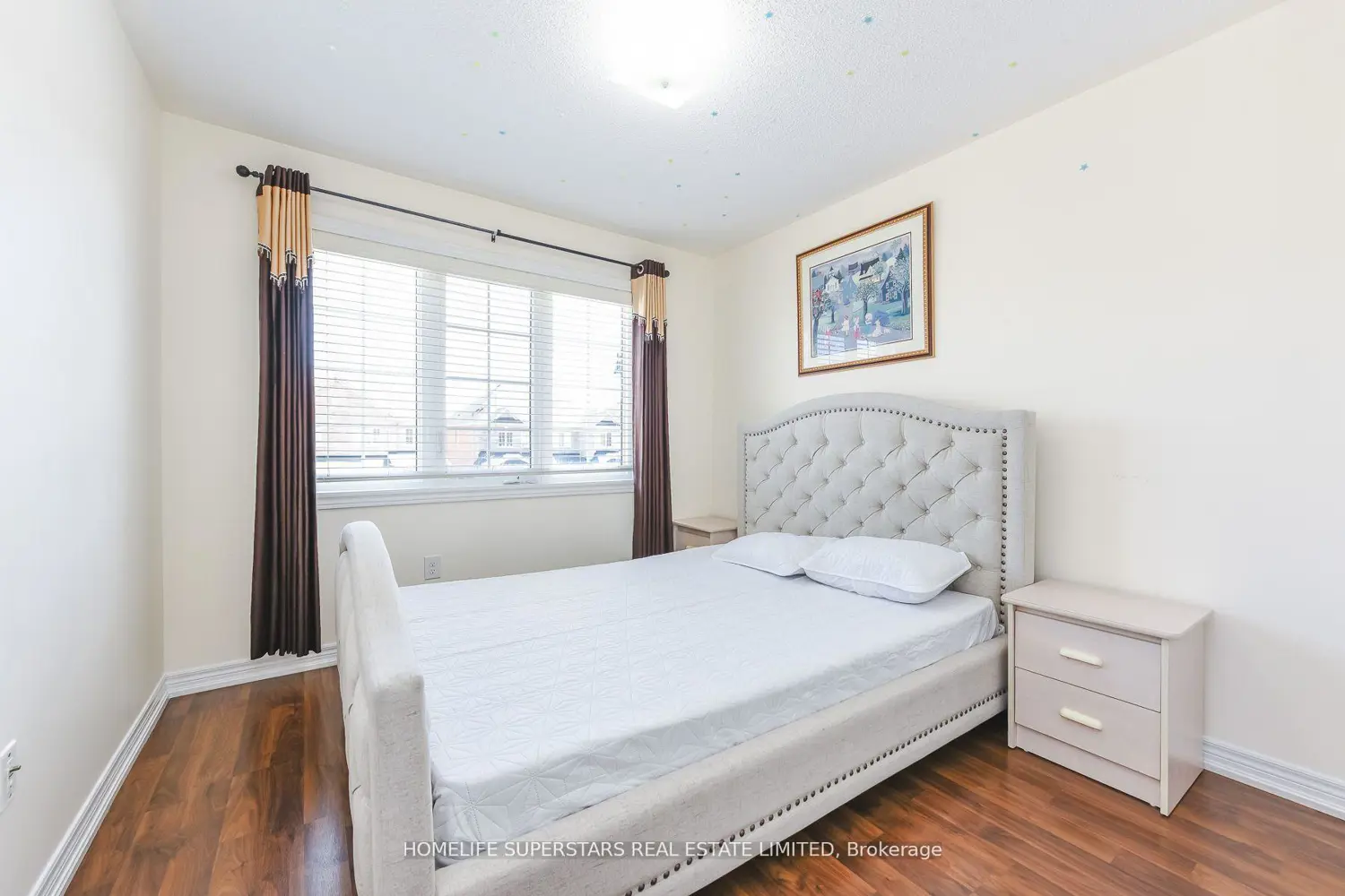 Additional image 10 of 16 Altura Way