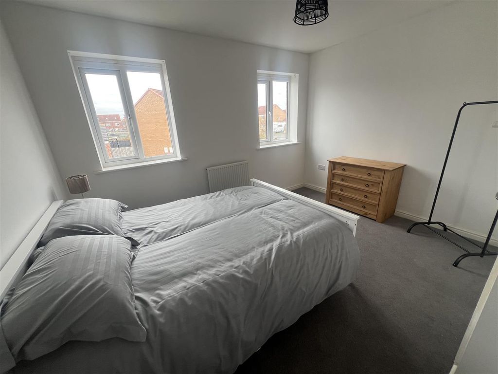 Additional image 7 of 3 bed end terrace house to rentNorham Drive, Amble NE65