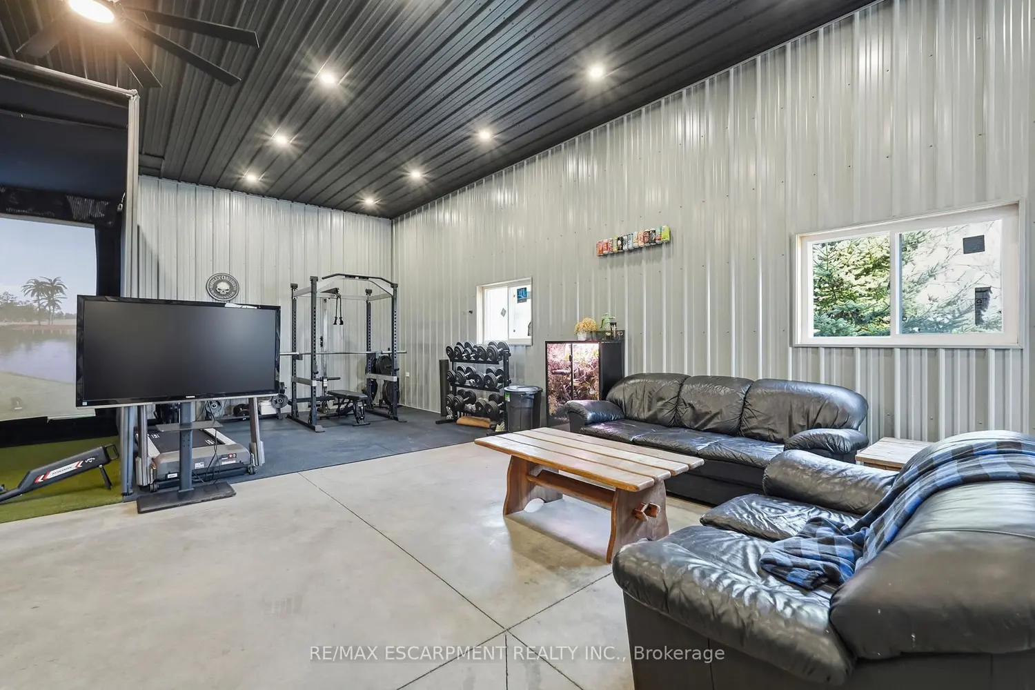 Additional image 6 of 8951 Silver Street