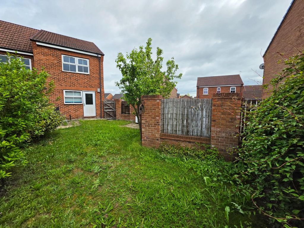 Additional image 14 of 2 bed end terrace house to rentHeron Gate, Scunthorpe DN16