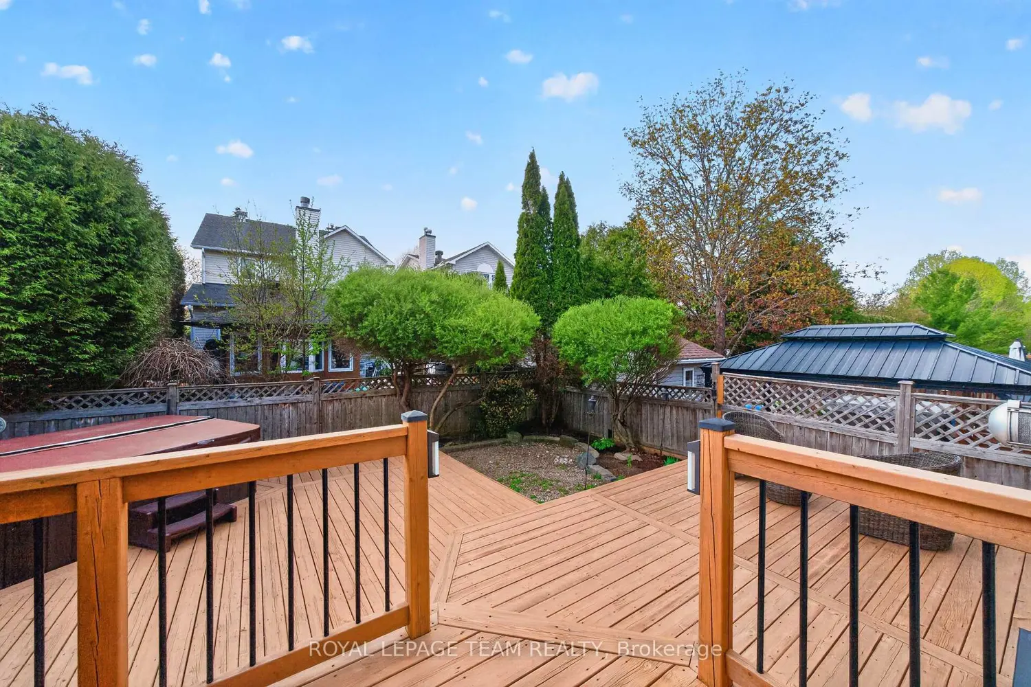 Additional image 14 of 29 Mattawa Crescent