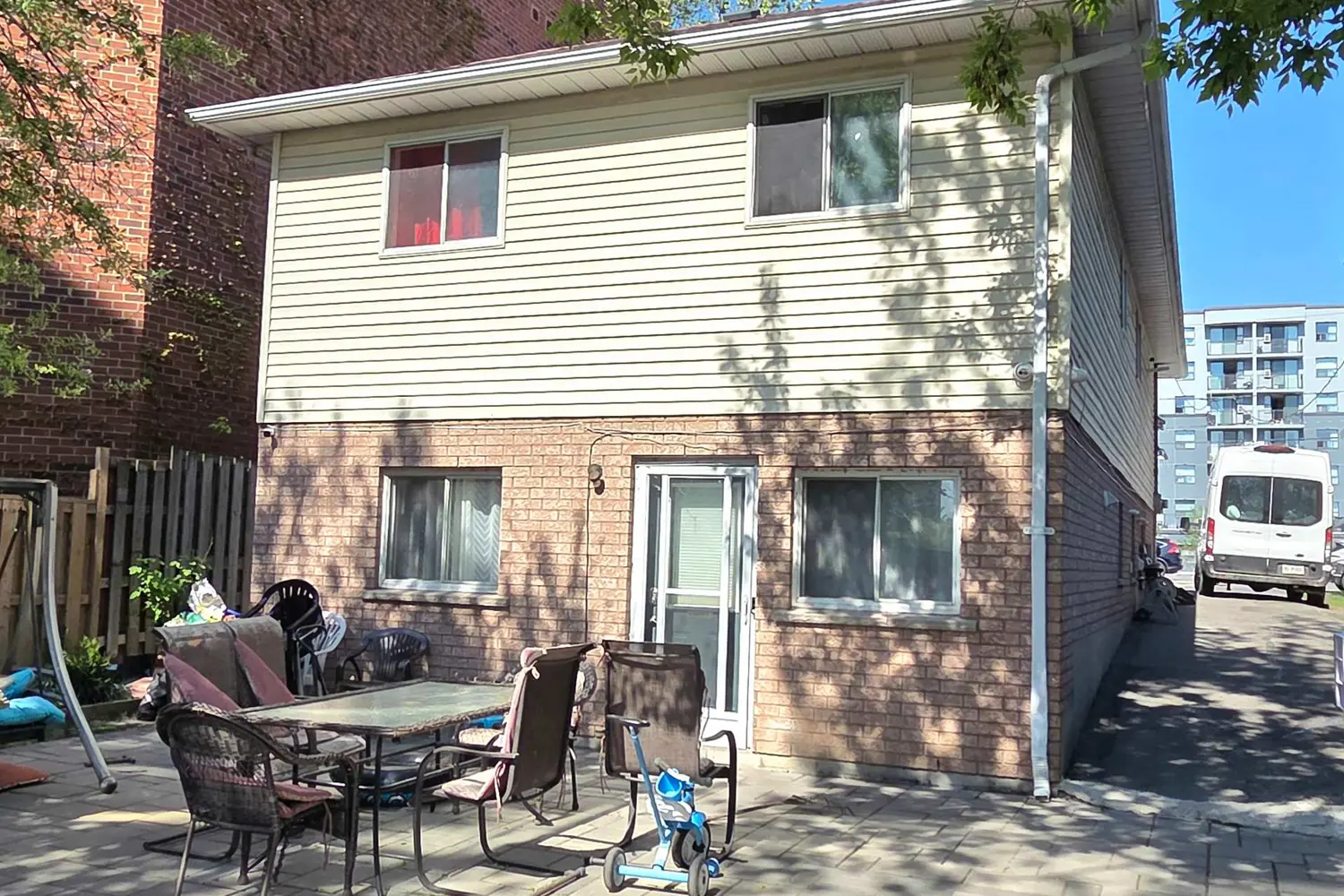 Additional image 18 of 150 Centre Street