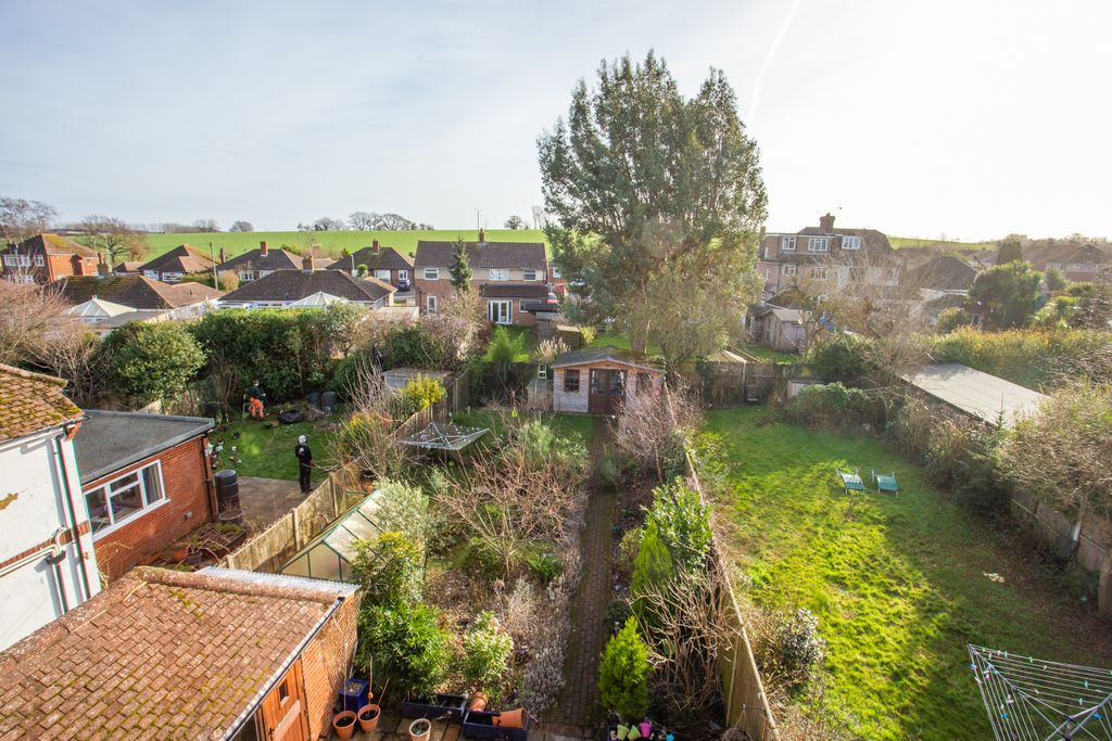 Additional image 18 of 6 bed semi-detached house for saleMilton Close, Canterbury, Kent CT1