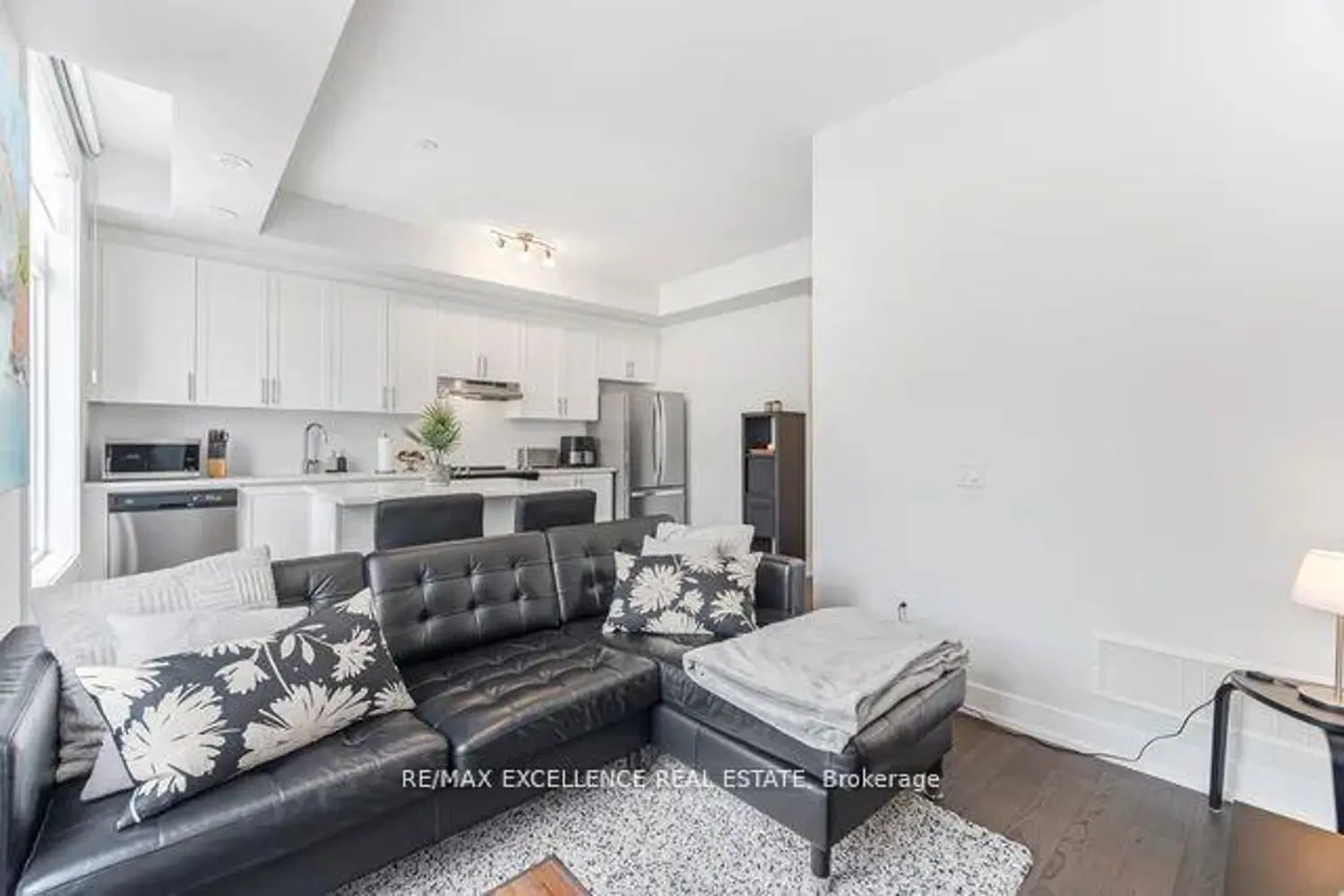 Additional image 11 of 9560 Islington Avenue 214