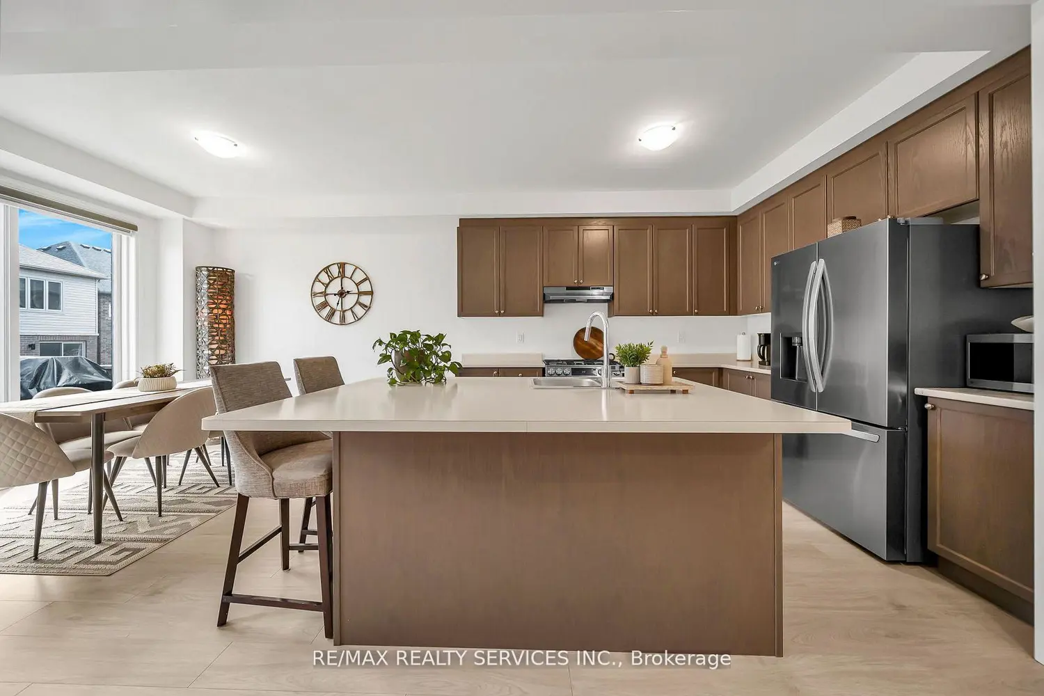 Additional image 8 of 104 Sagewood Avenue