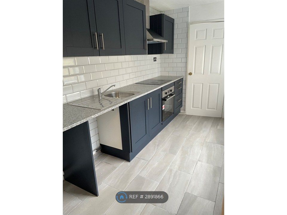 Additional image 4 of 3 bed terraced house to rentRectory Road, Crumlin, Newport NP11