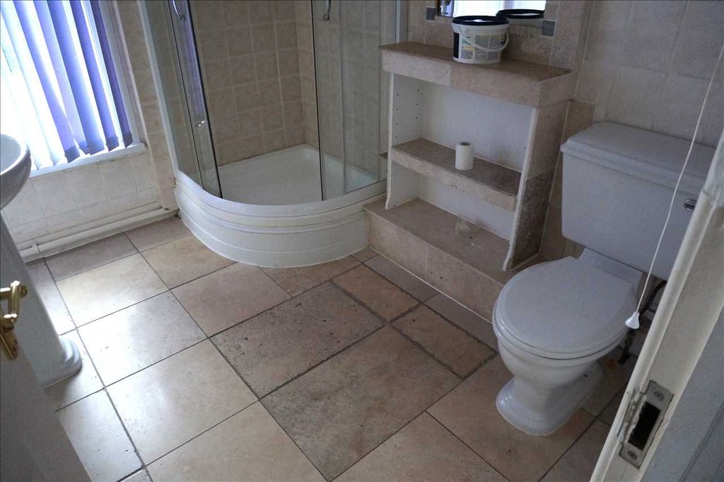 Additional image 8 of 2 bed semi-detached house to rentTan Y Fron, Pontarddulais Road, Cross Hands, Llanelli SA14