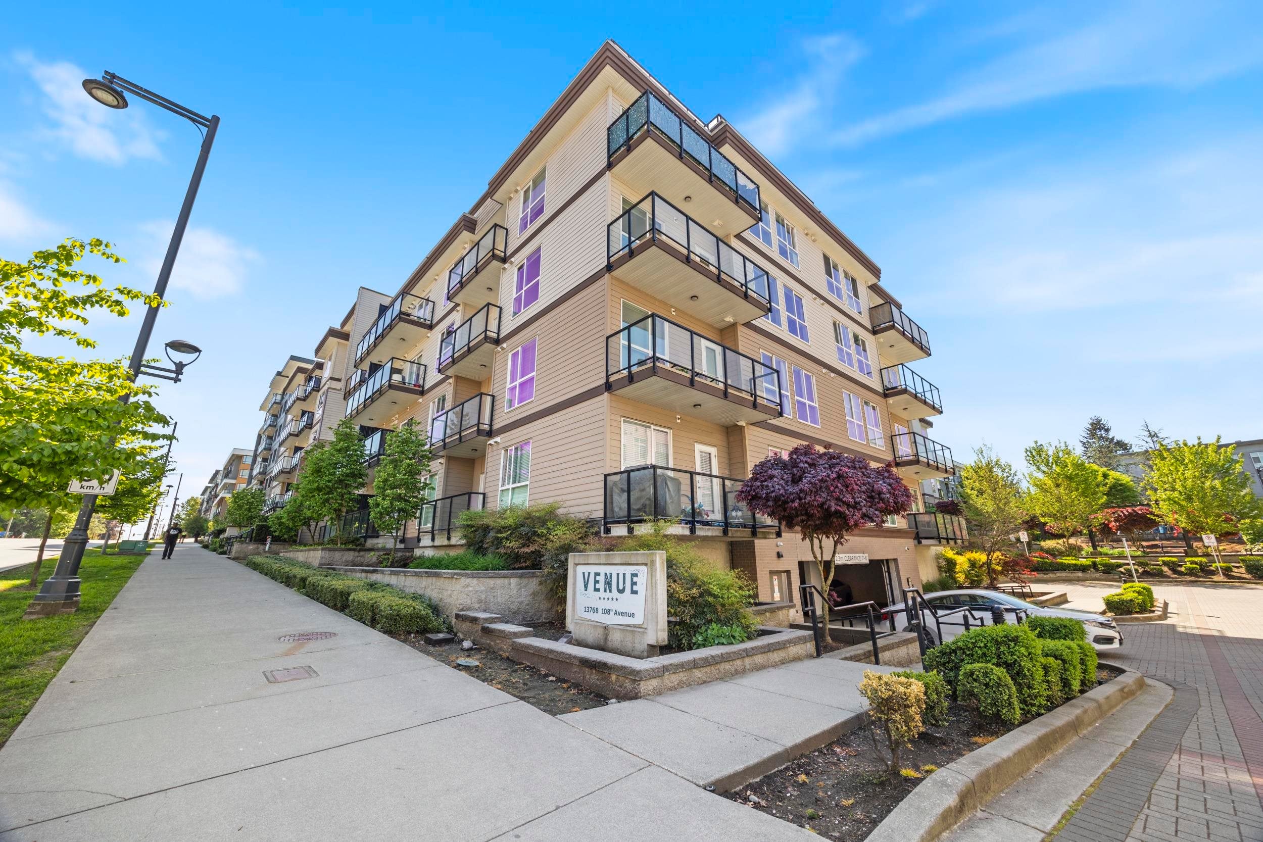 Additional image 2 of 13768 108 Avenue, Surrey, BC, V3T 0L9