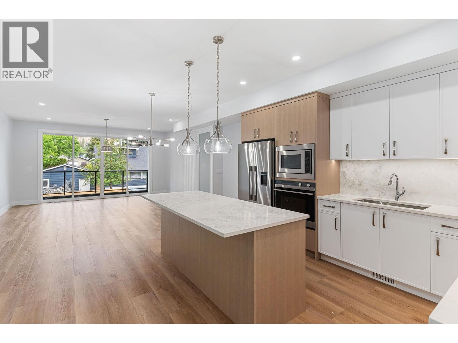 Additional image 3 of 4565 Gordon Drive, Kelowna, BC, V1W1T3