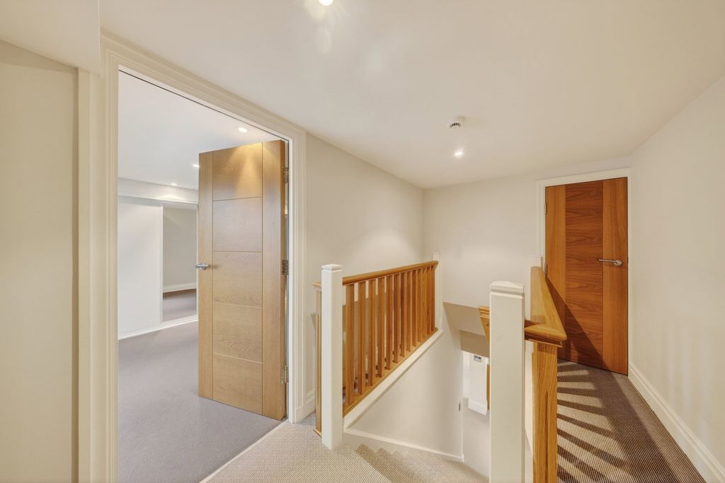 Additional image 41 of 6 bed detached house for saleSquirrels Chase, Prestbury, Macclesfield SK10