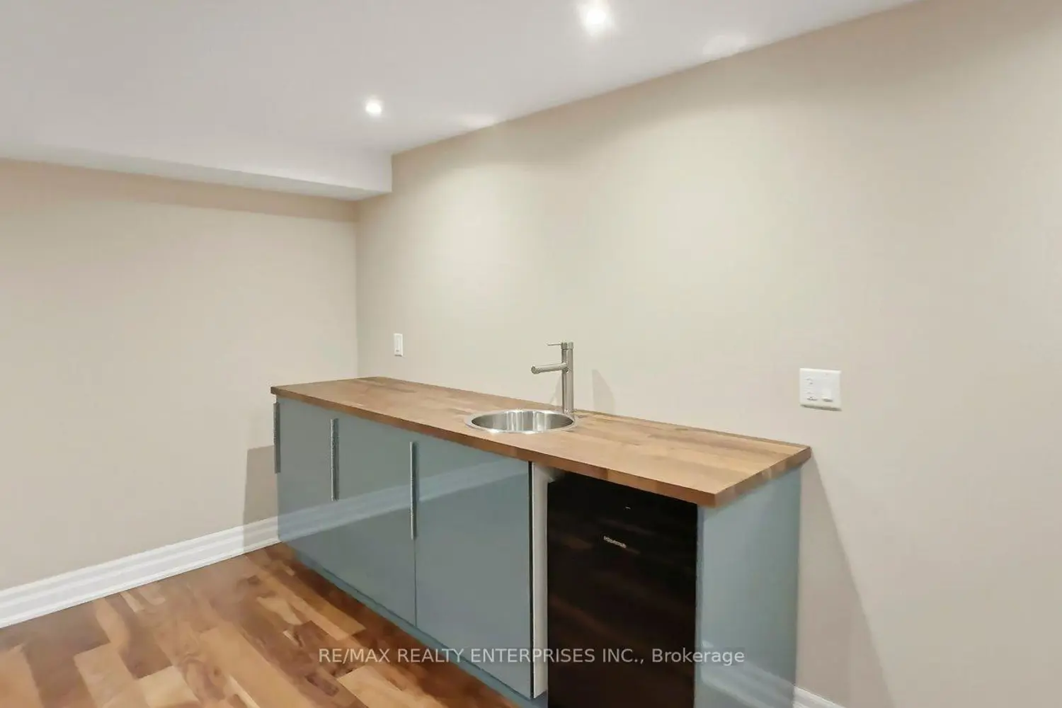 Additional image 13 of 355 Wisteria Way