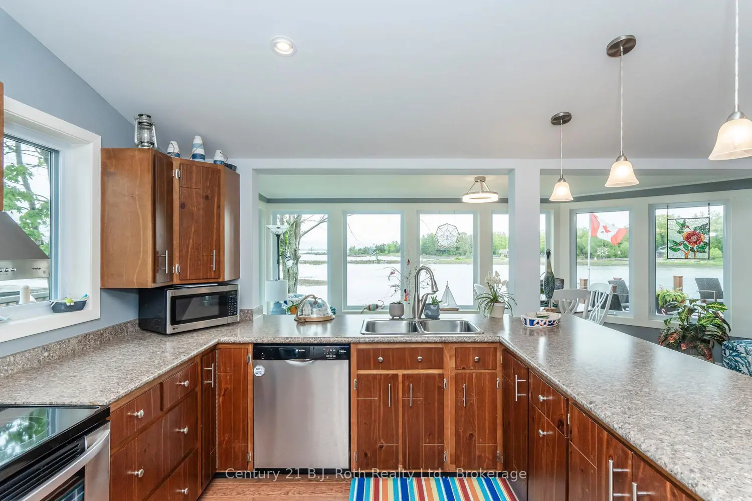 24 Wilcox Road photo 2