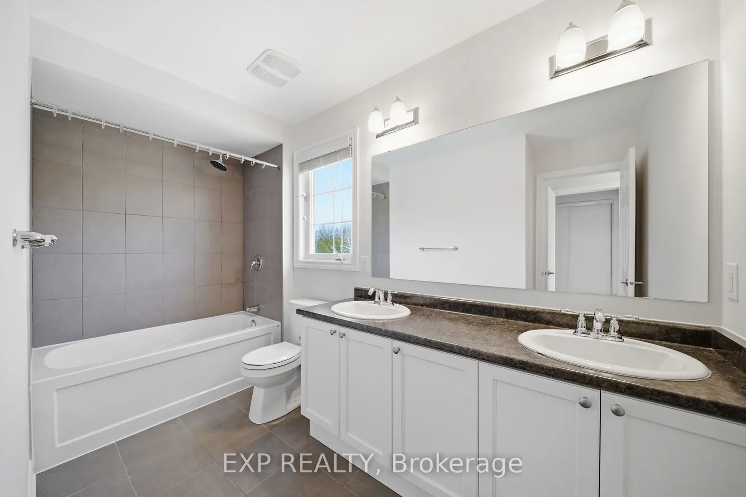 Additional image 15 of 429 Rosingdale Street