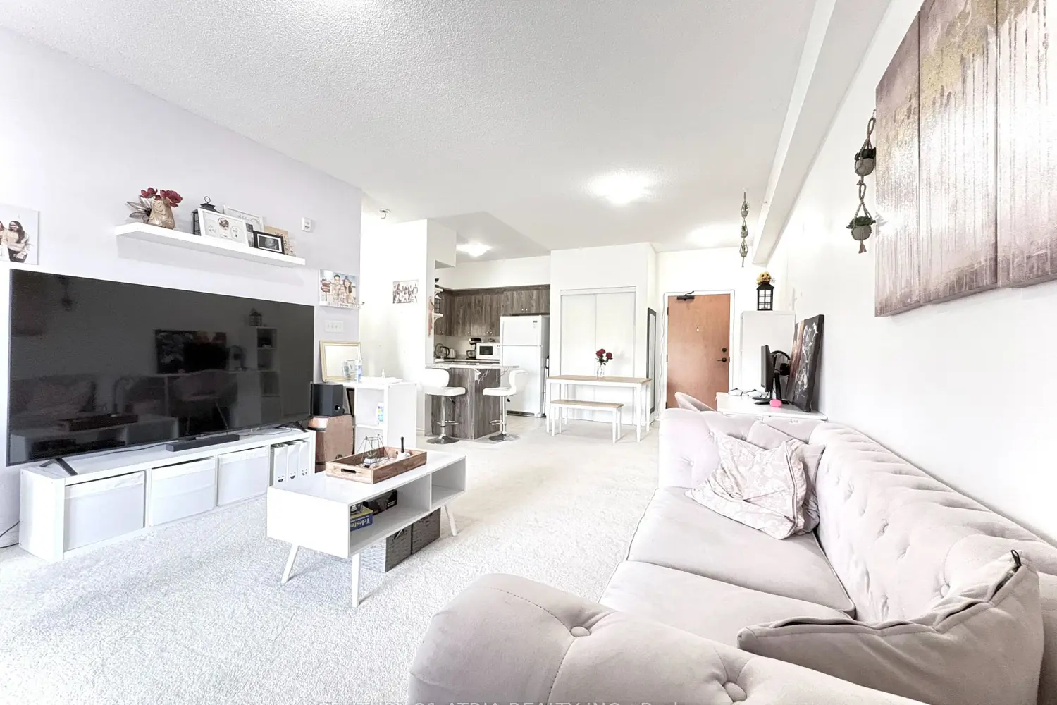 Additional image 8 of 720 Yonge Street 109