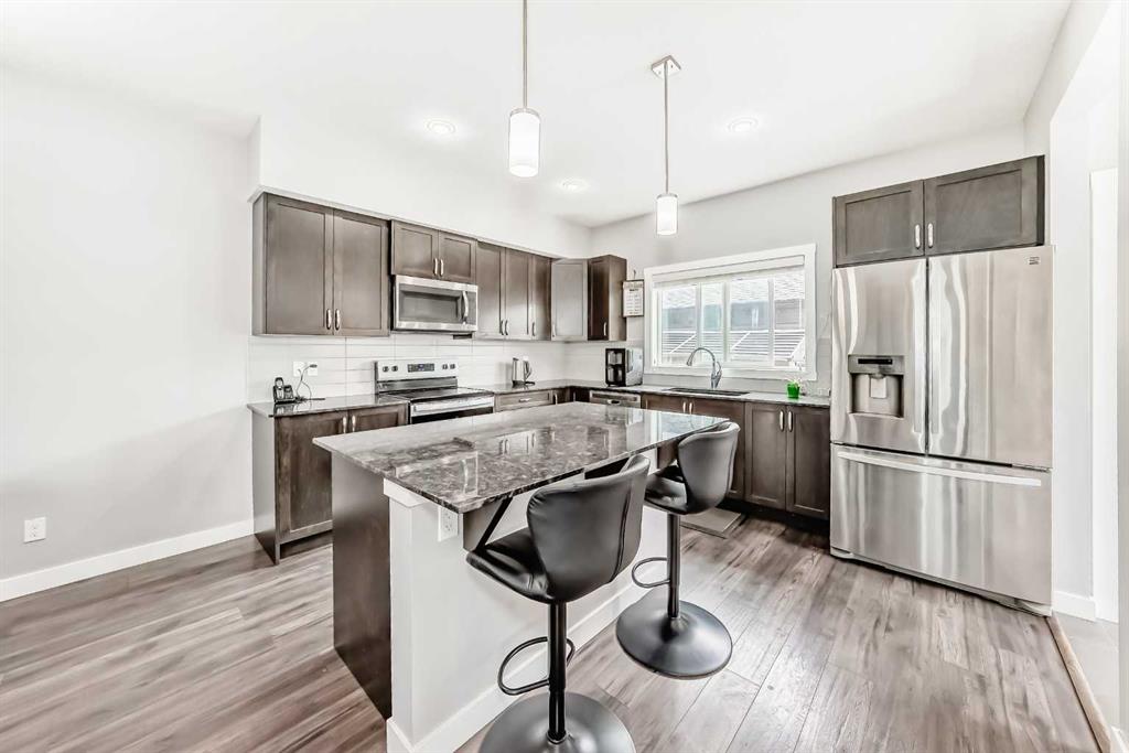 Additional image 6 of 301 Midtown Gate SW, Airdrie, AB, T4B 4C9