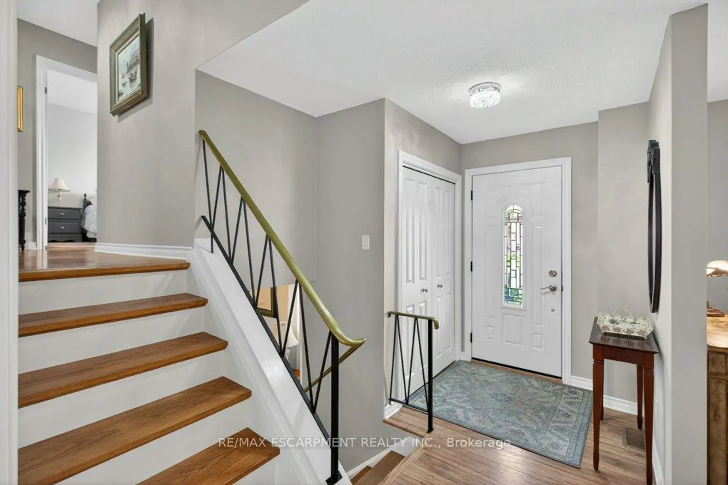 Additional image 3 of 4 Camelot Drive