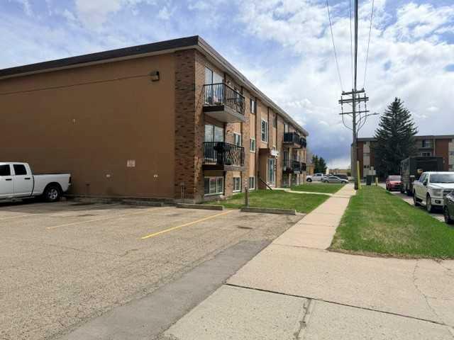 Additional image 3 of 306A-4714 55 Street, Red Deer, AB, Y4N 2H9