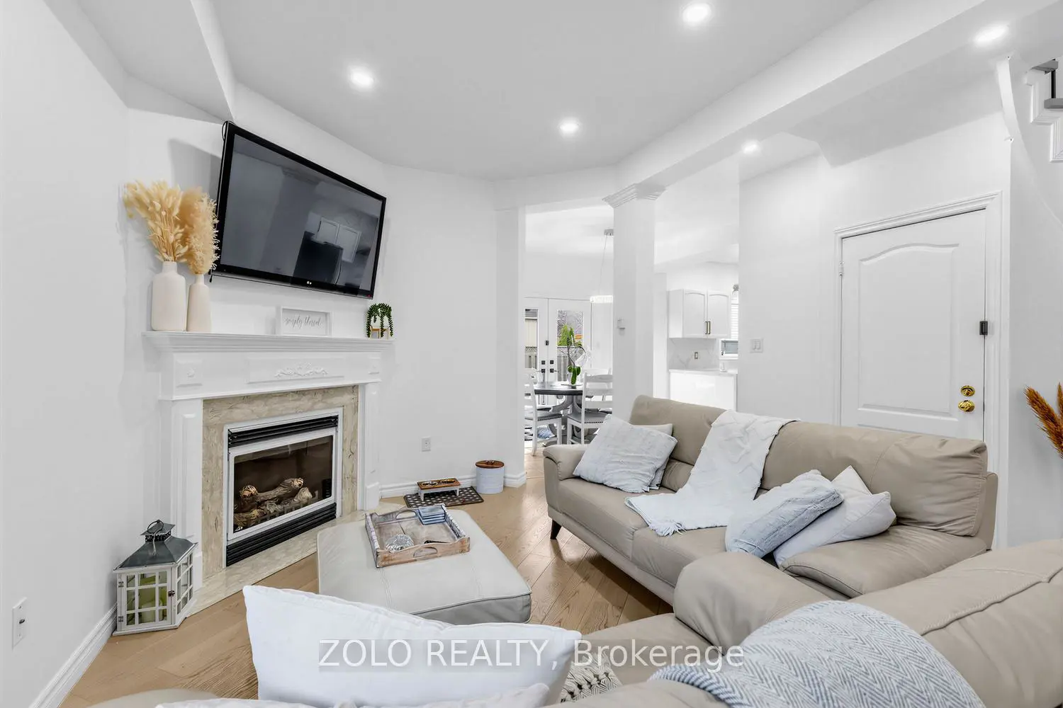 Additional image 7 of 1911 Swan Street