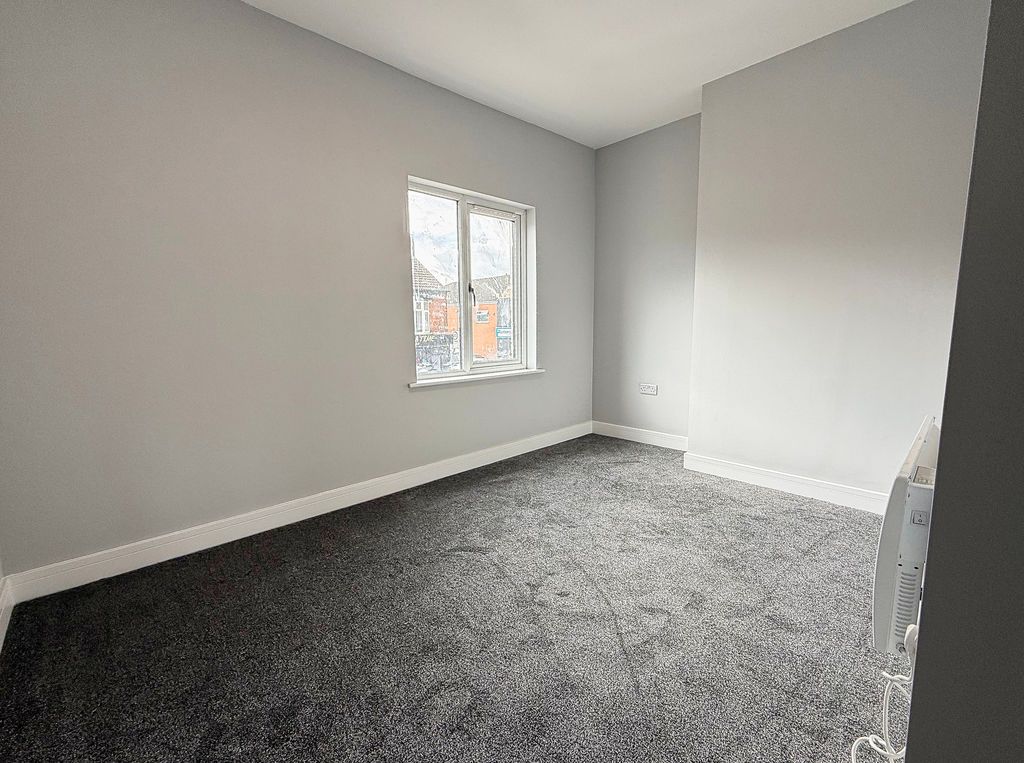 Additional image 3 of 1 bed flat to rentFrodingham Road, Scunthorpe DN15