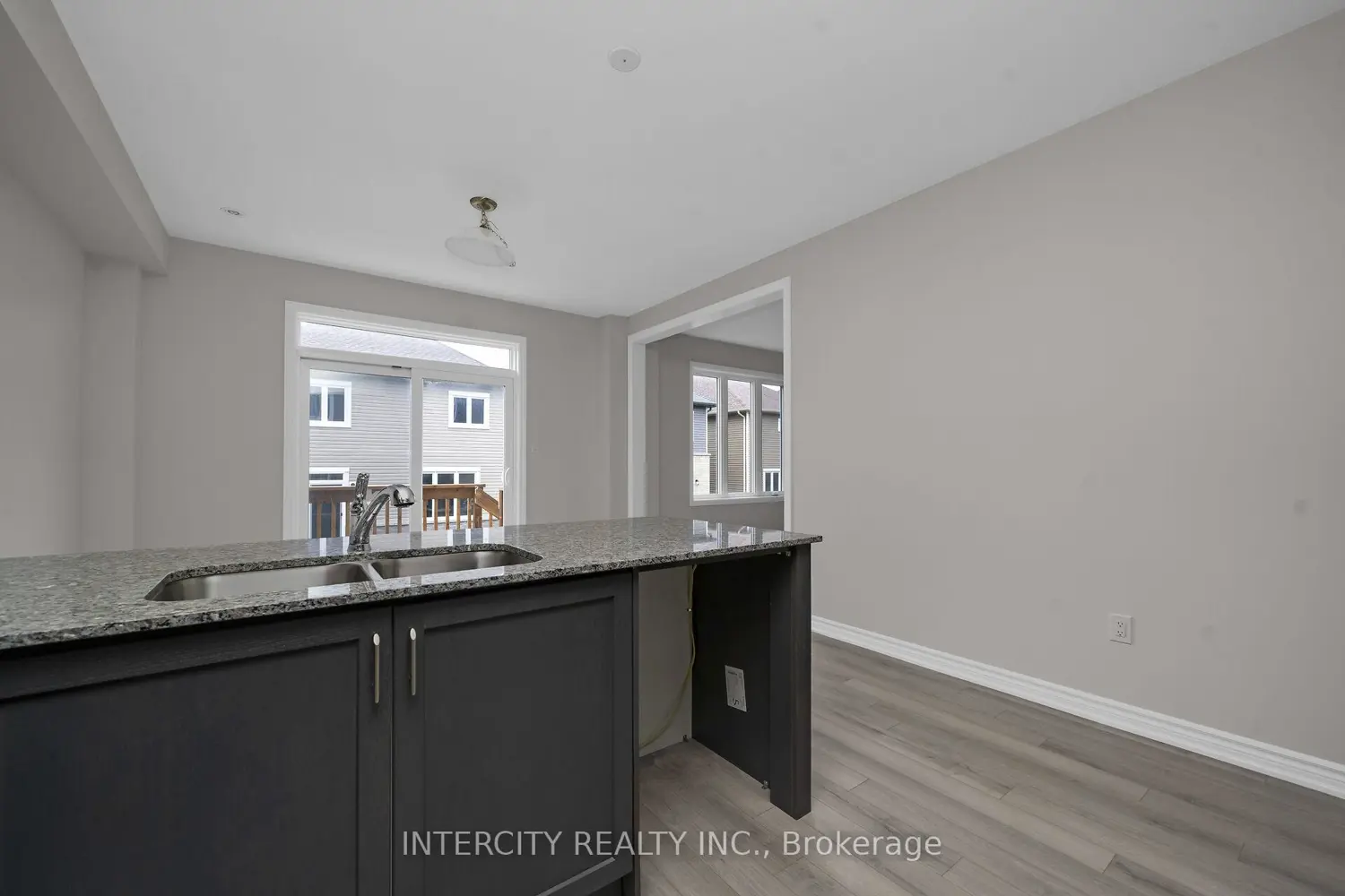 Additional image 11 of 83 Mcgill Avenue