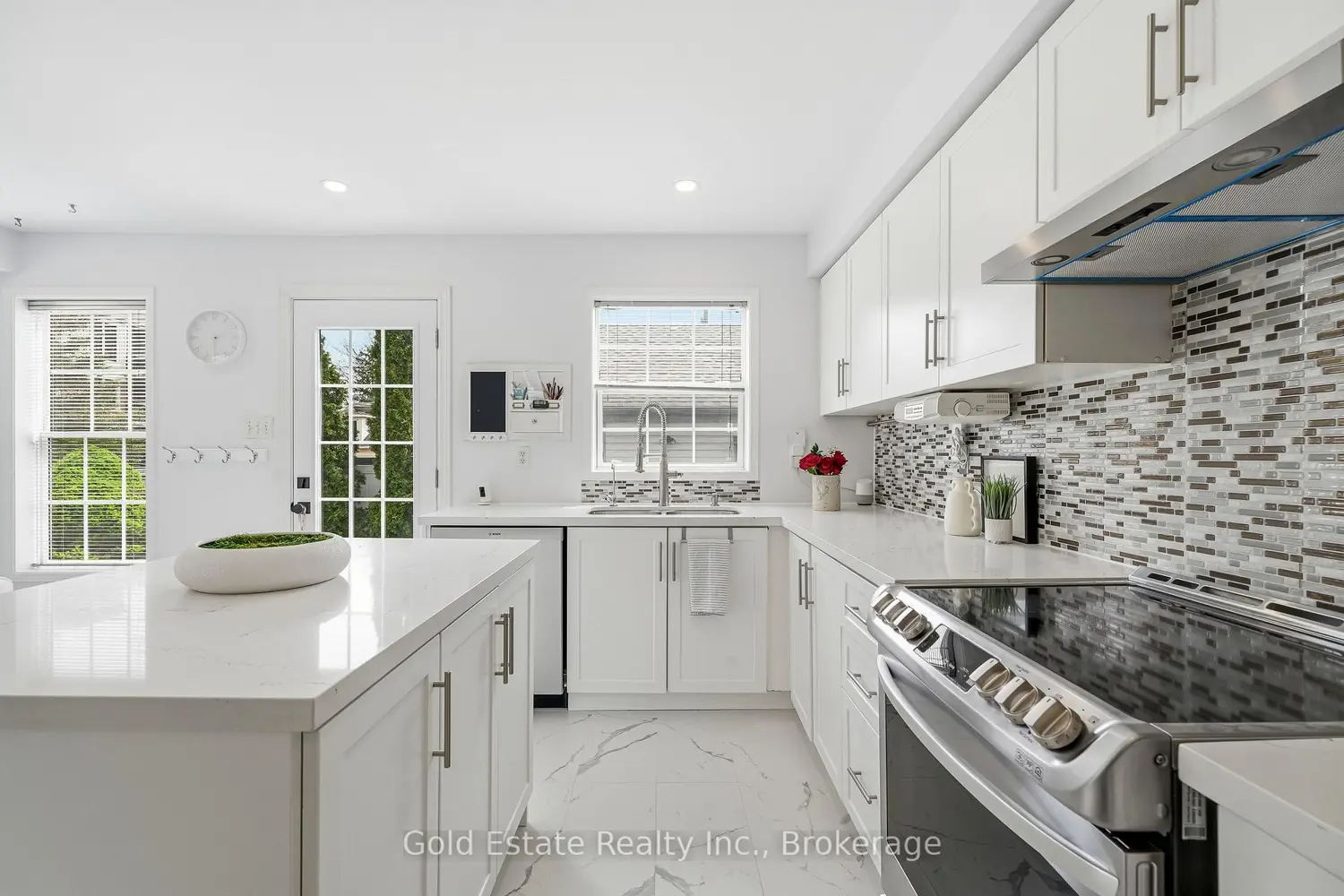 Additional image 8 of 120 Roxton Road