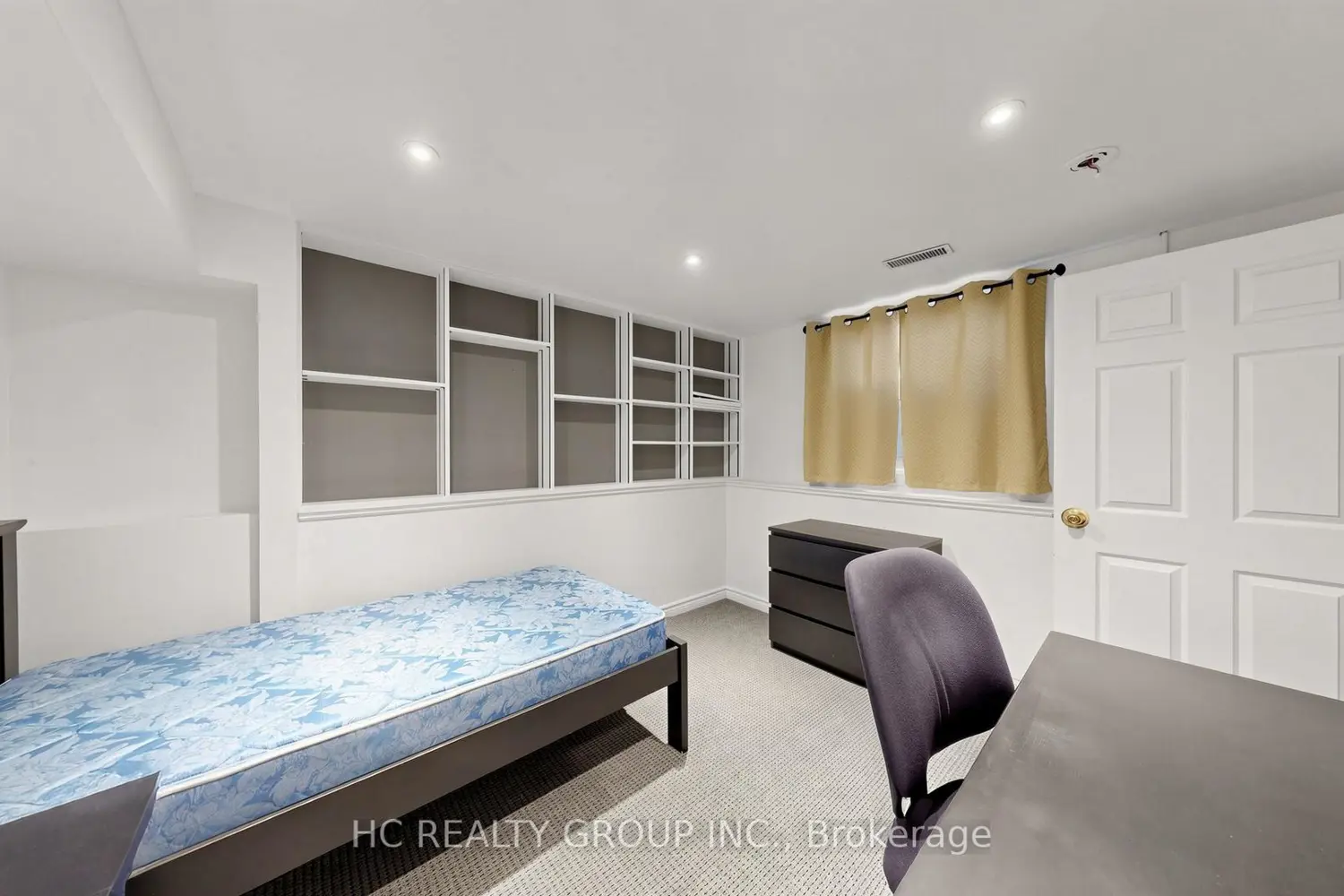 Additional image 11 of 433 Keats Way 1