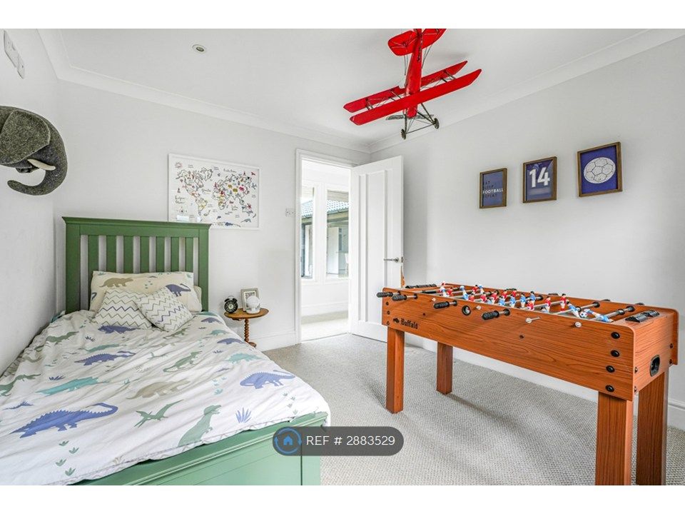 Additional image 12 of 4 bed detached house to rentLondon Road, Towcester NN12