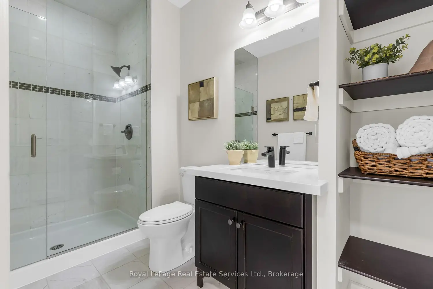 Additional image 8 of 205 Lakeshore Road 407