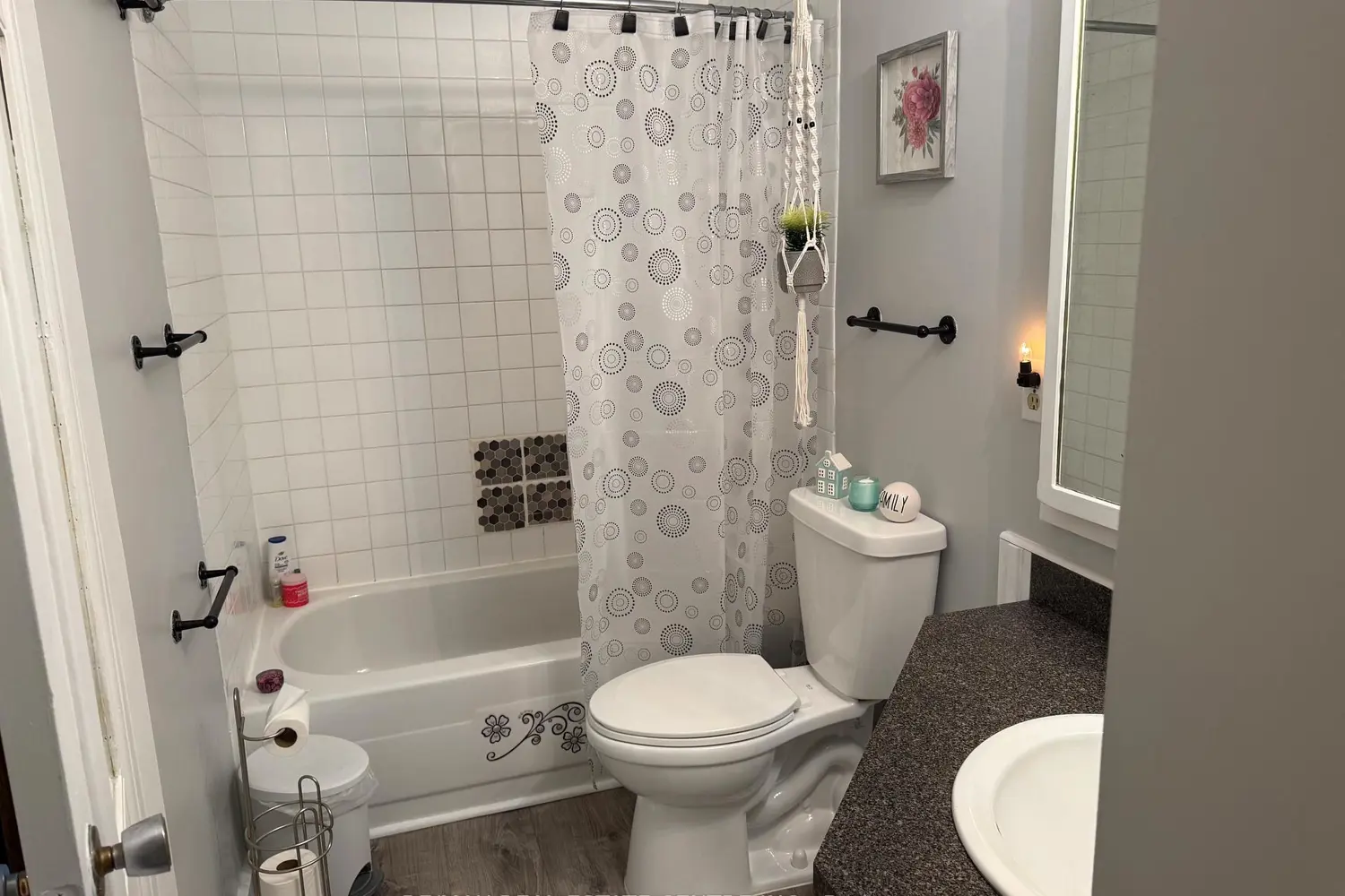 Additional image 11 of 325 William Street 21