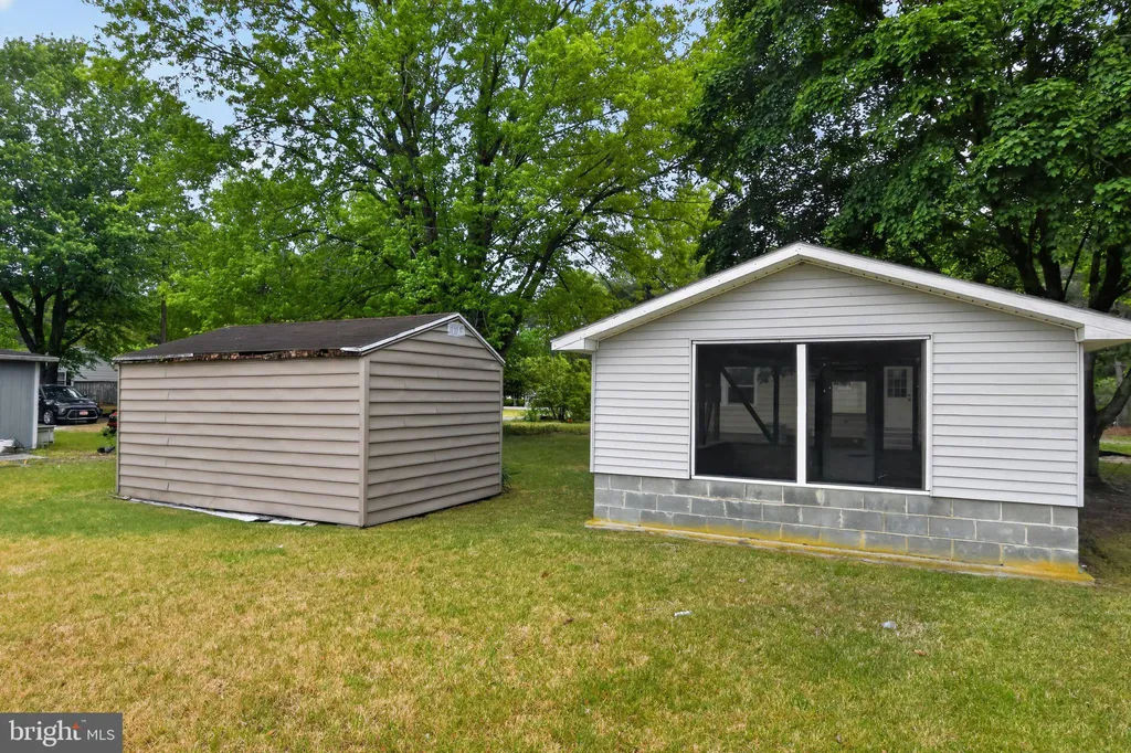 9915 Middleford Road, Seaford, DE 19973