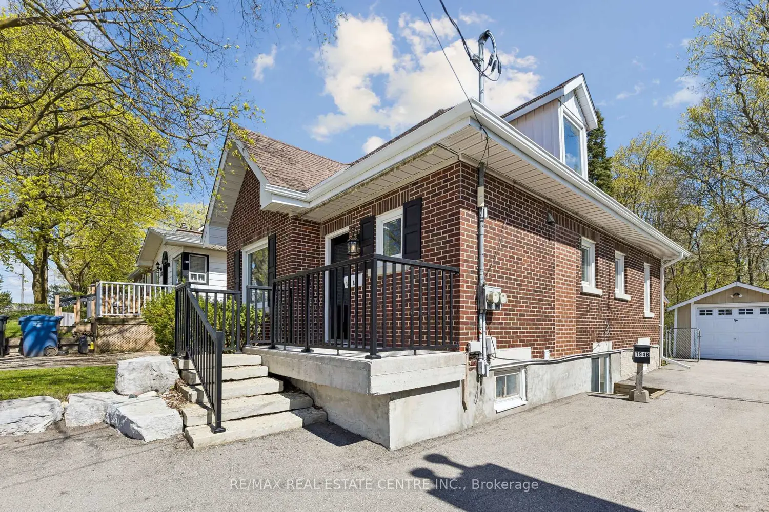 194 Silvercreek Parkway